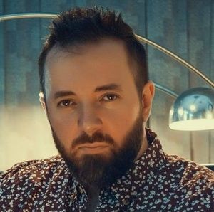 Meet your Posher, Senan